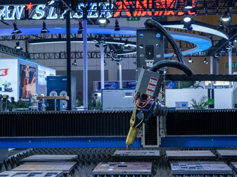 Wire EDM vs Laser Cutting: Precision, Cost, and Applications