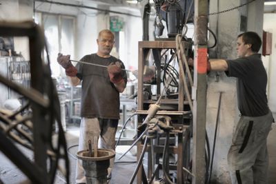 Titanium CNC Machining: Challenges, Solutions, and Cost Factors