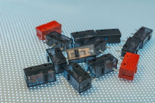 POM vs Nylon vs PEEK: Engineering Plastics for CNC Machining