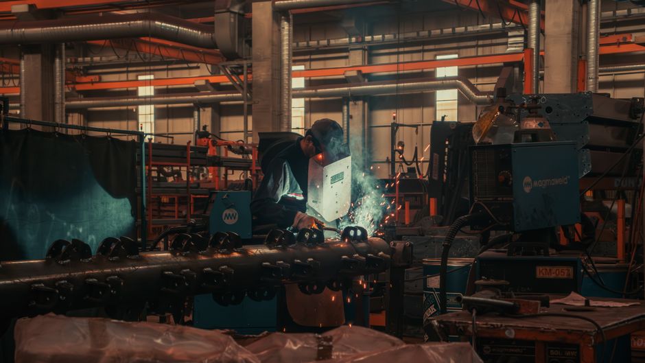 How to Accurately Estimate CNC Machining Cost Per Part: A Buyer's Guide
