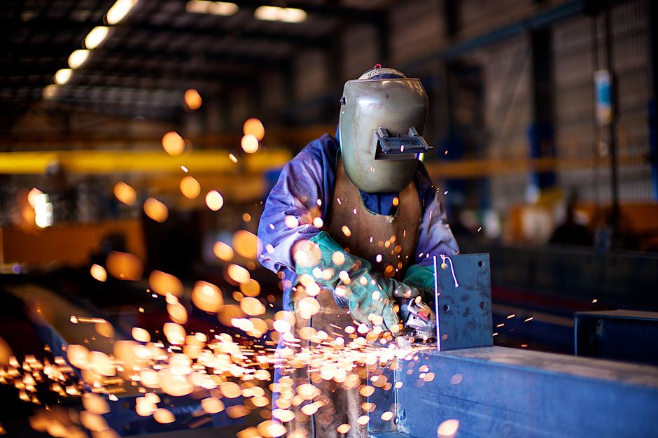 How to Calculate CNC Machining Cost Per Part: A Buyer's Guide for International Sourcing