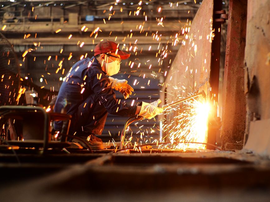 The Ultimate CNC Machining Cost Per Part Calculator: How to Estimate Pricing Accurately Before You Source from China