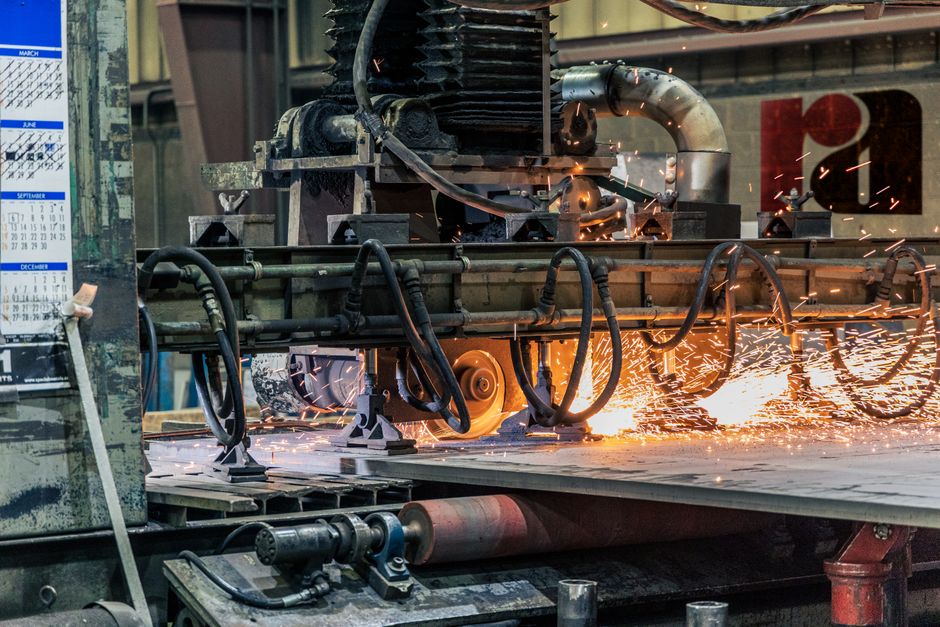 CNC Machining Cost Per Part Calculator: How to Validate Quotes and Benchmark Chinese Supplier Pricing